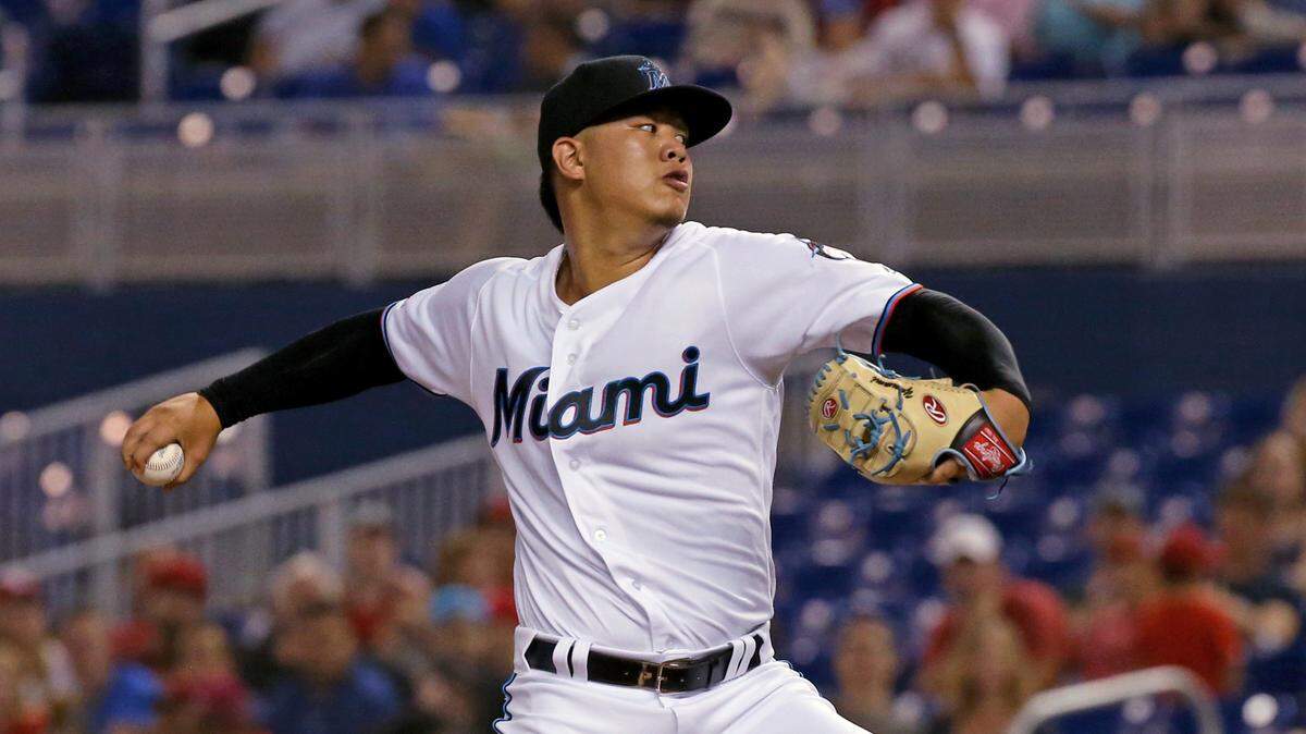 El abridor de los Marlins Jordan Yamamoto lanzó siete entradas y permitió tres hits a la tanda de los Cardenales, en el partido celebrado el 12 de juio de 2019 en Miami.