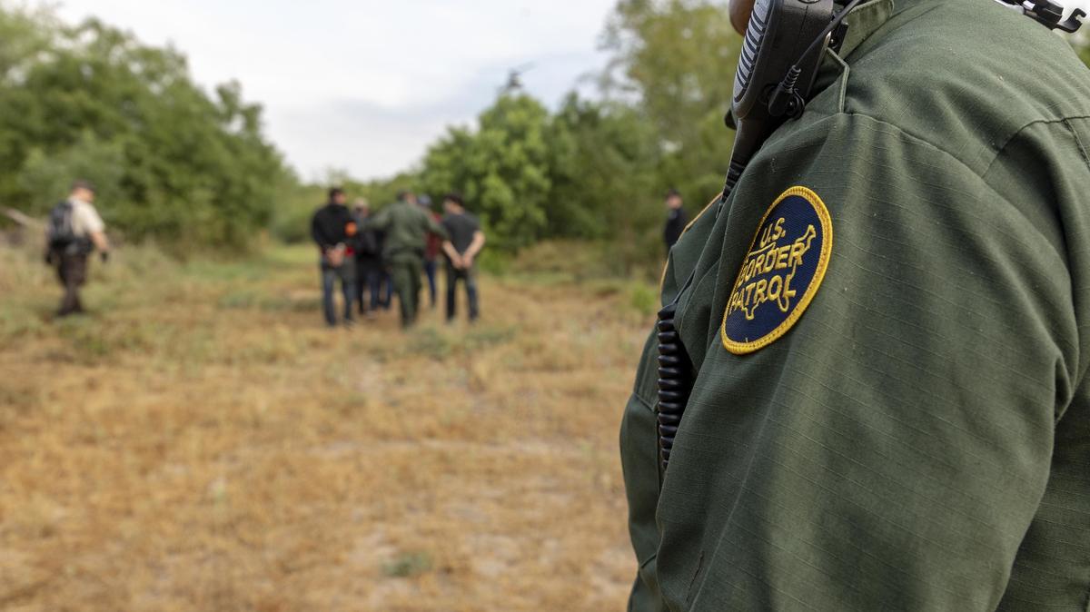 Las autoridades estadounidenses interceptaron solo en cuatro días a 485 inmigrantes en la frontera sur, de los que 222 eran cubanos, que entraron ilegalmente a Estados Unidos.