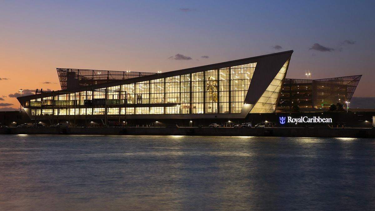 Bosquejo de la nueva terminal de Royal Caribbean en el puerto de Miami.