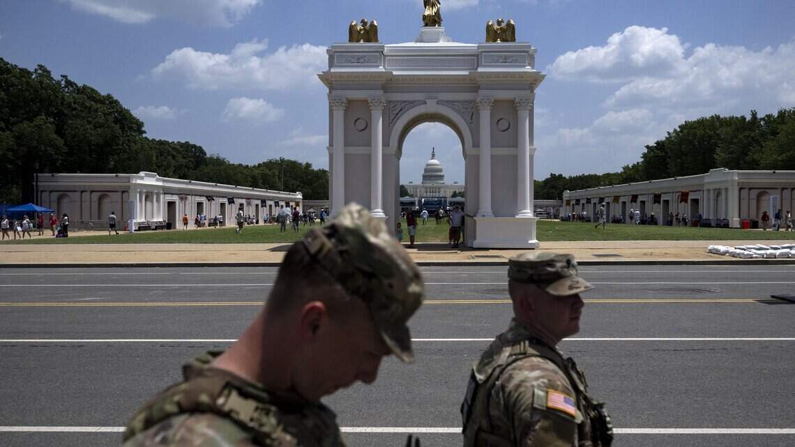 Un año después, la Guardia Nacional que desplegó Trump sigue patrullando Washington