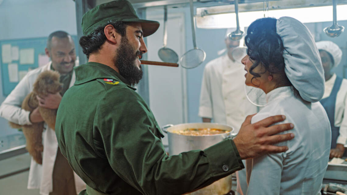 Carlos Enrique Almirante revive a Fidel Castro en una comedia delirante en el Festival de Cine de Miami