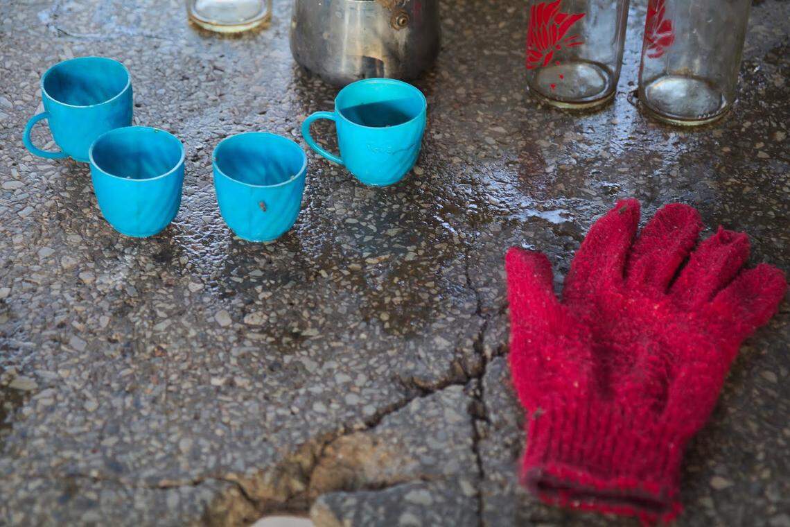 Pita es conocido en Playa Cajío por el buen café que prepara.