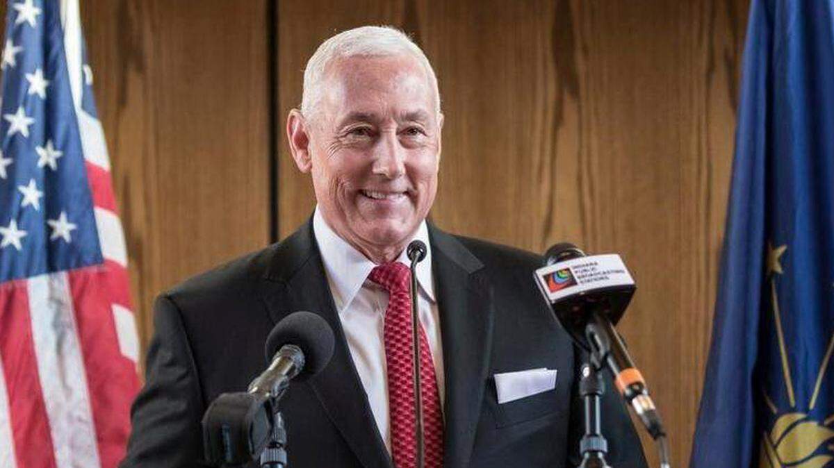 Greg Pence ganó la nominación republicana para el 6 ° Distrito Congresional el  martes, 8 de mayo de 2018.