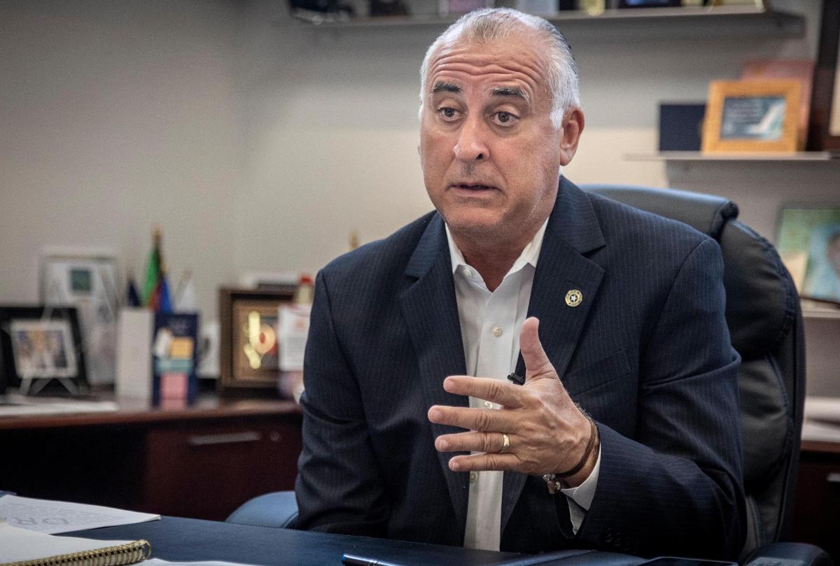 Hialeah Mayor Esteban Bovo Jr explains to el Nuevo Herald his efforts to open the Northwest 170th Street Bridge between Hialeah and Miami Lakes on Aug. 15, 2022.