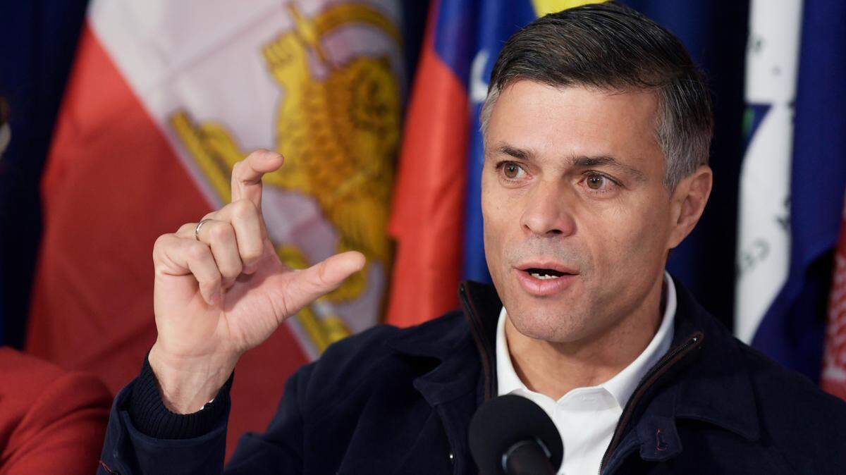 El político opositor venezolano y ex candidato presidencial, Leopoldo López, habla durante una conferencia de prensa del Congreso Mundial de la Libertad, un grupo creado para unificar las voces “disidentes” de más de 60 países del mundo, en el Club Nacional de Prensa en Washington, EE.UU. 12 de marzo de 2024.