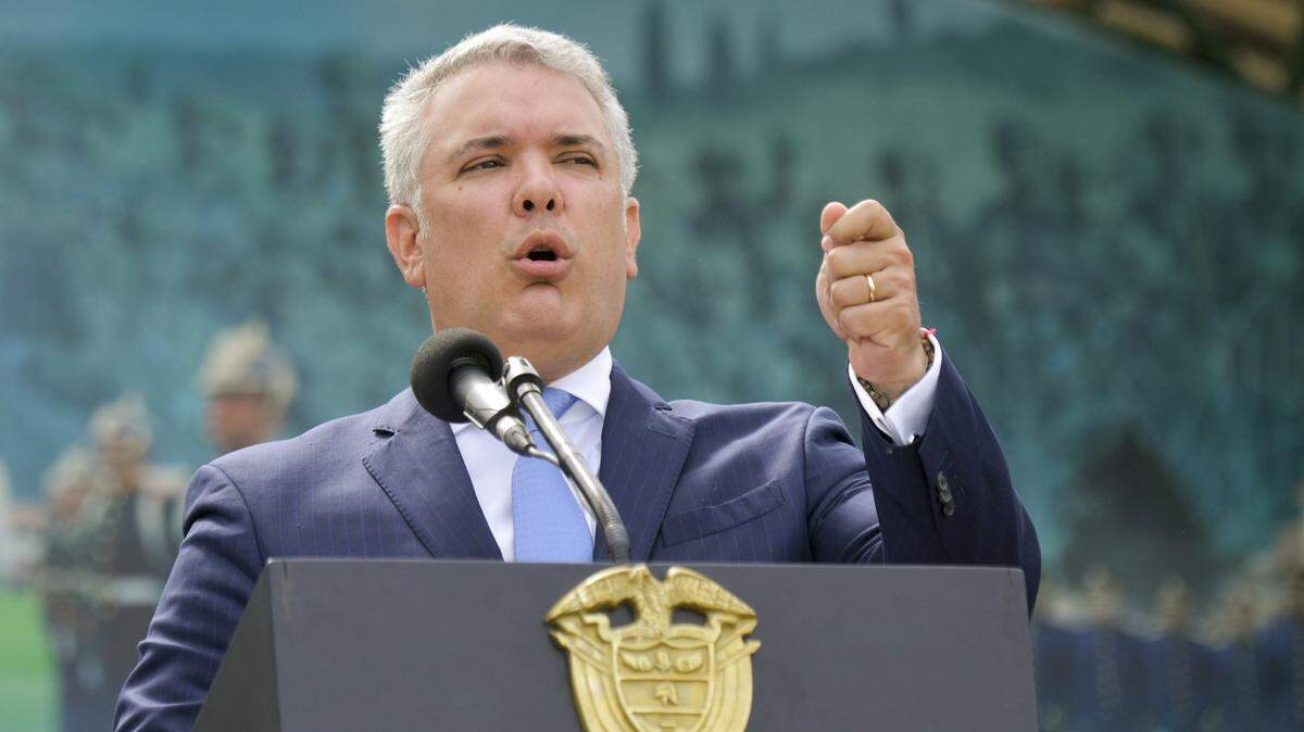 Foto de archivo. El presidente de Colombia Iván Duque habla en un acto en Bogotá, el 30 de diciembre de 2019.