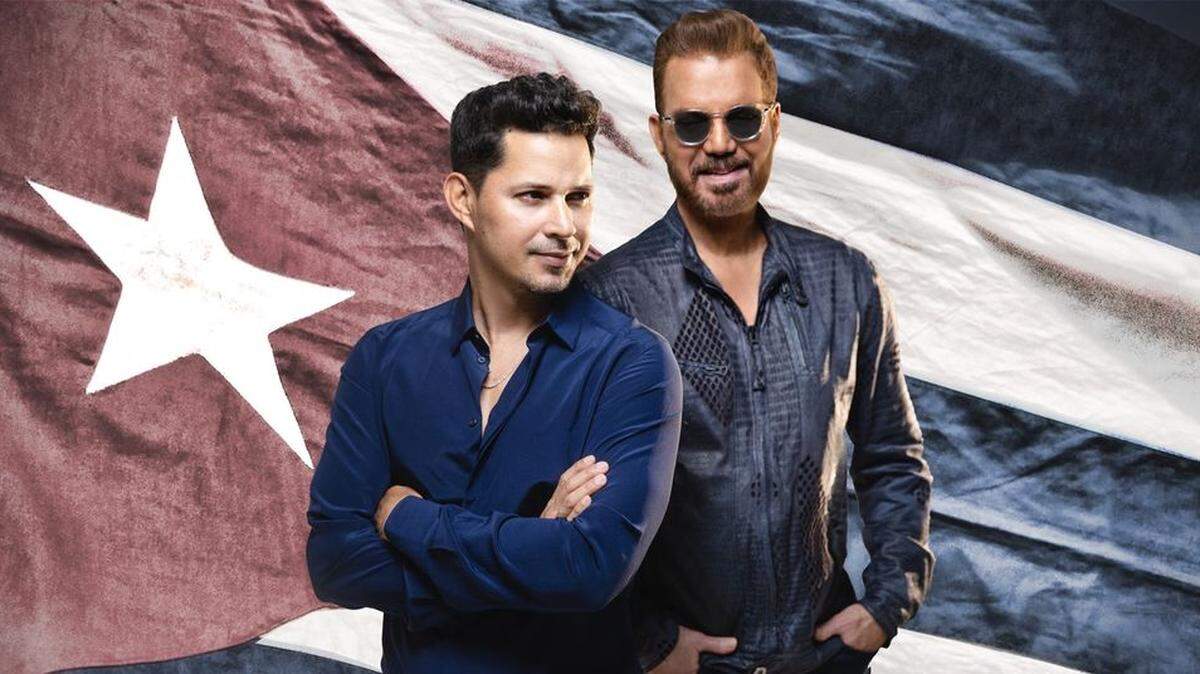 Willy Chirino y Leoni Torres en concierto el sábado en el James L Knight Center.