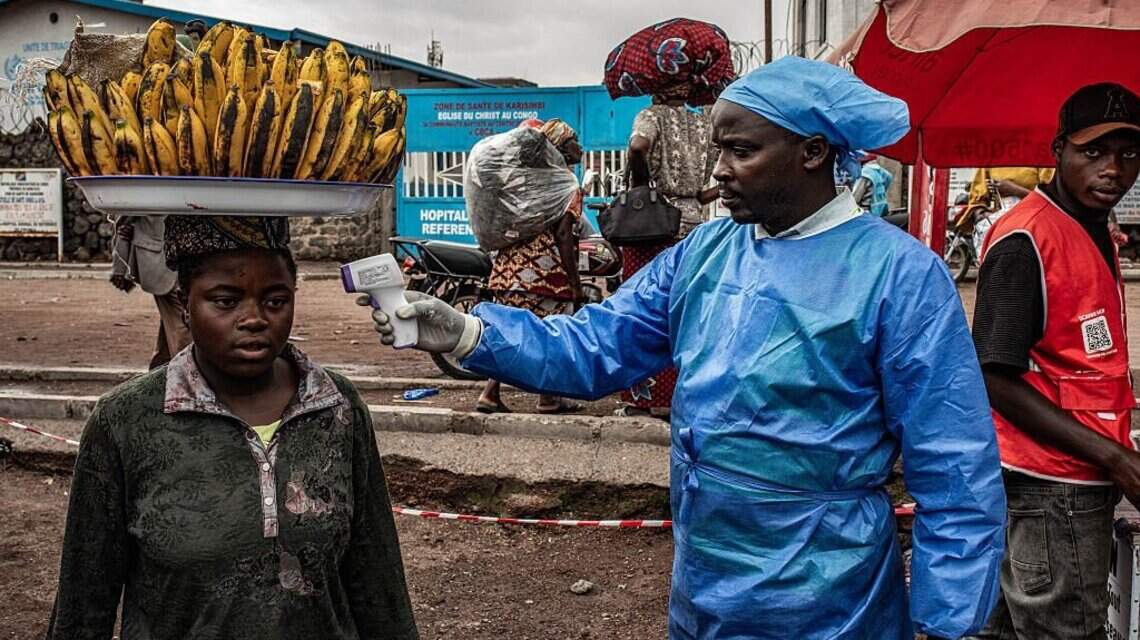 UA alerta que 35 sanitarios han muerto y 112 están infectados por ébola en la RD del Congo