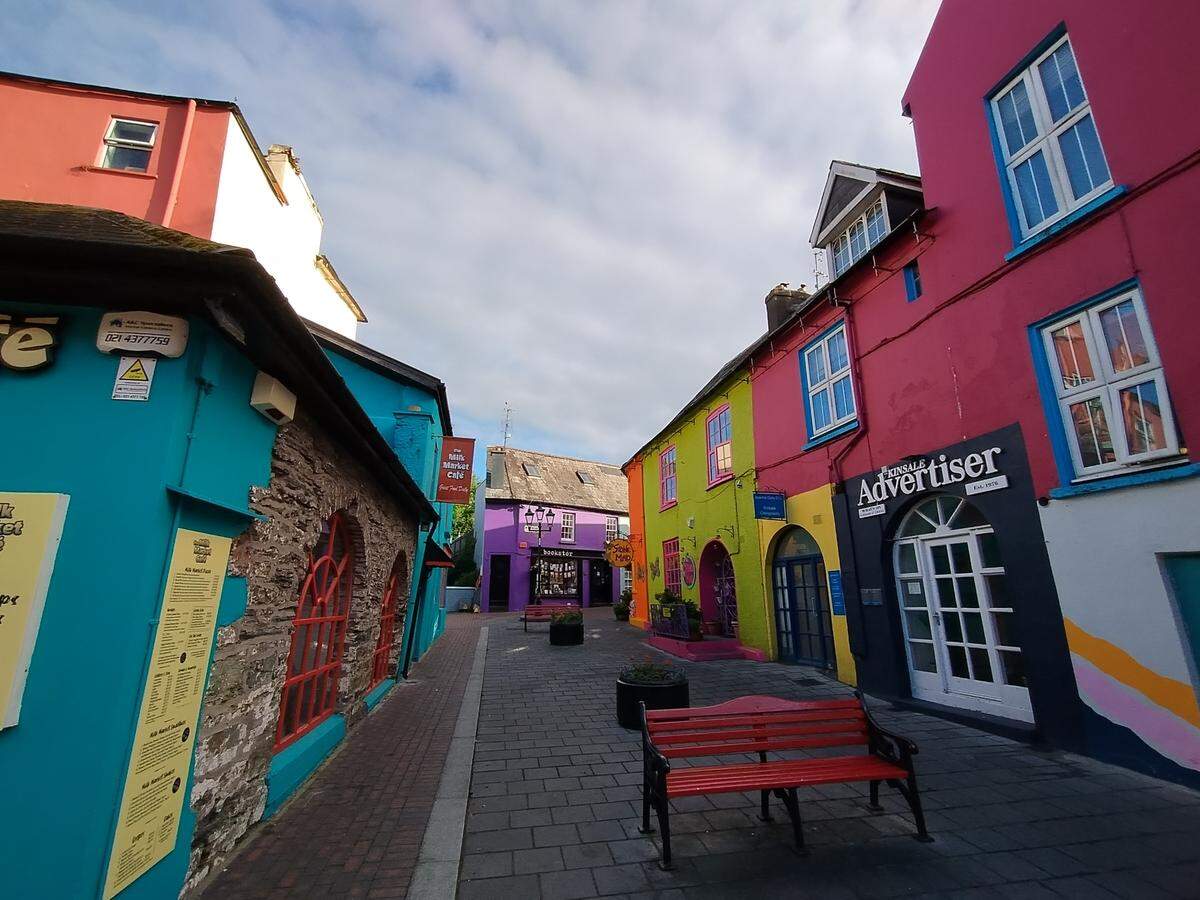 Kinsale es un destino vacacional tanto para turistas irlandeses como extranjeros.