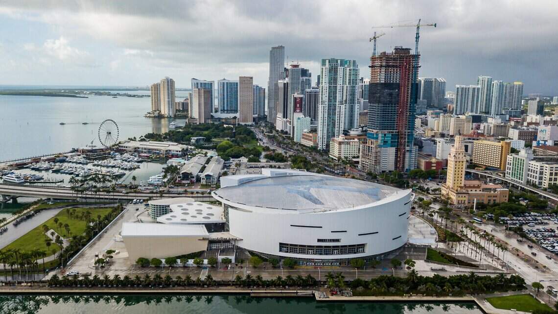 Costos de condominios en Florida se eliminaron oficialmente de sesión especial en medio de enfrentamiento republicano