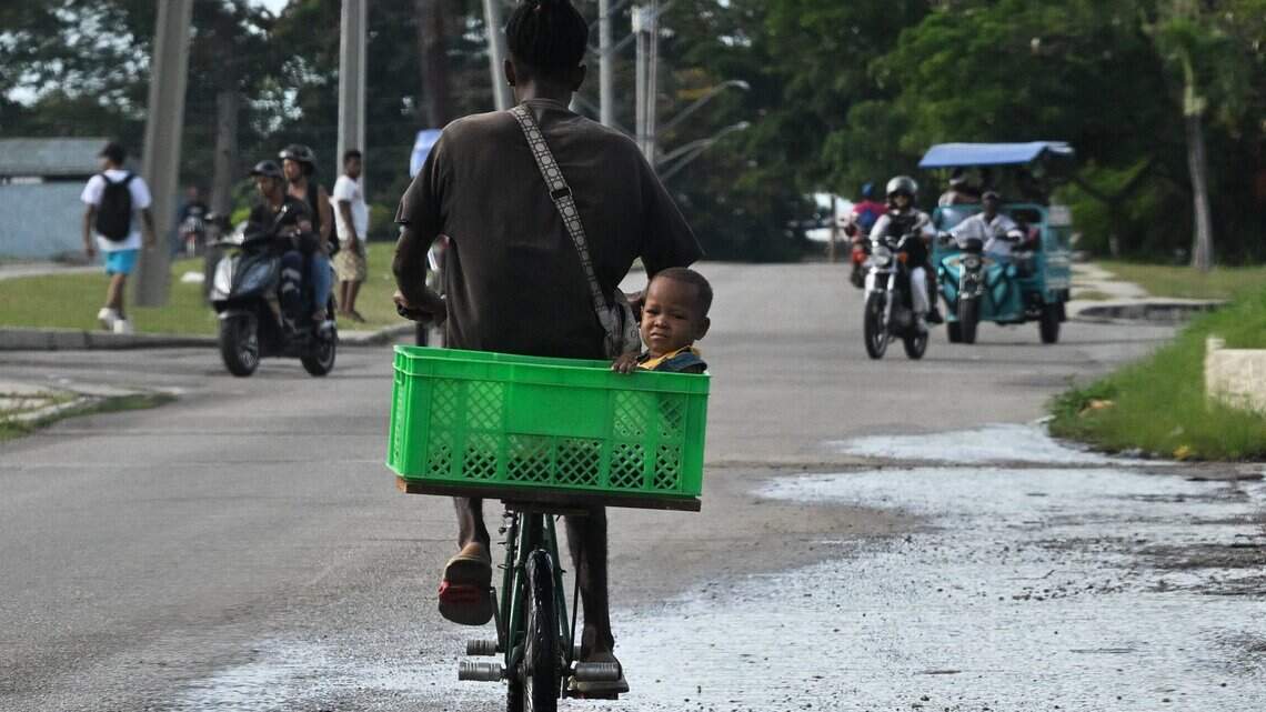 Cuba no ve avances en el diálogo con EEUU y denuncia un 'castigo colectivo' a su pueblo