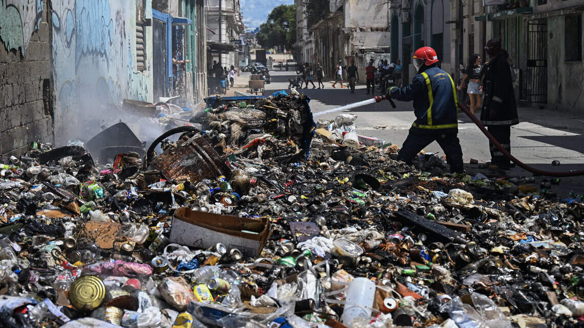 Cinco economistas prominentes trazan ruta para sacar a Cuba de la crisis