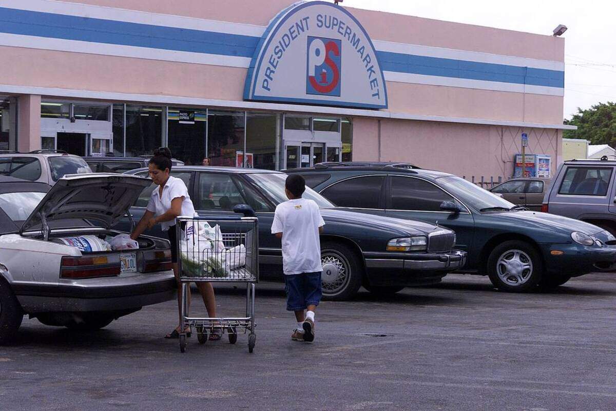 El Supermercado Presidente en Hollywood.