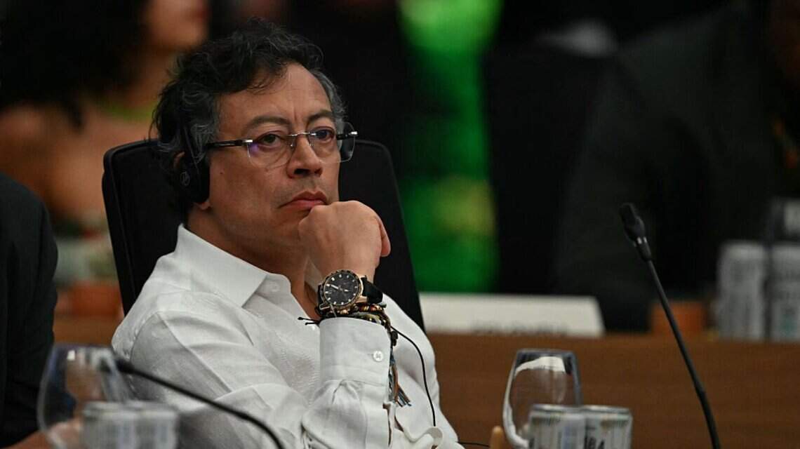 Critican decisión de Petro de suspender cooperación de inteligencia con EEUU