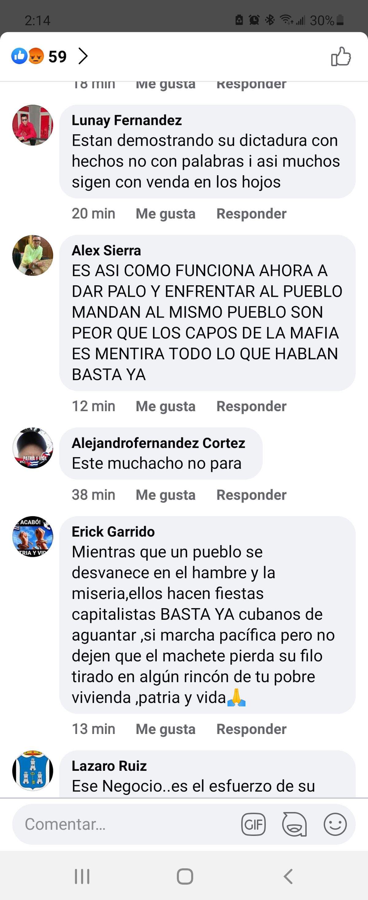 Comentarios sobre las fotos de Sandro Castro