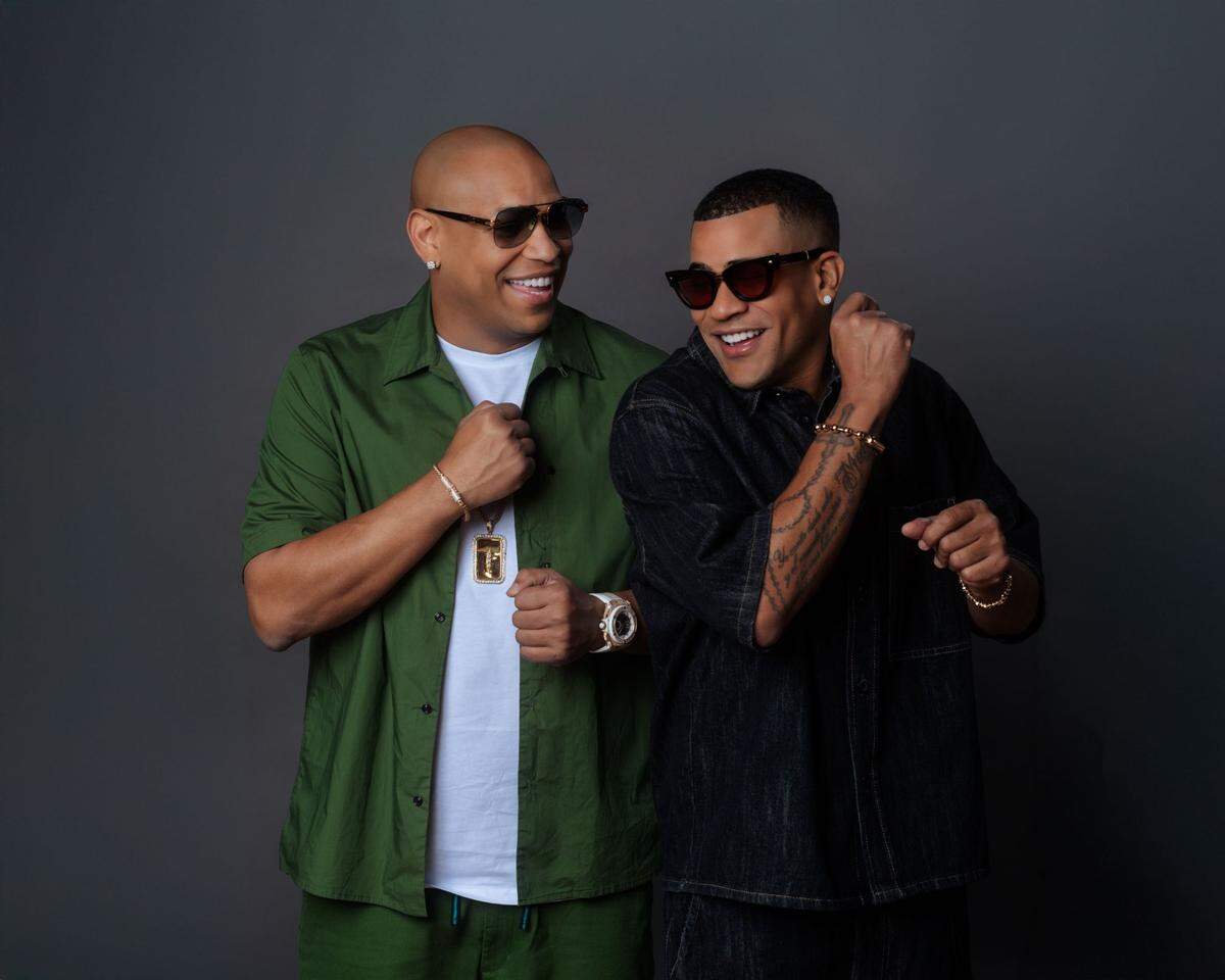 Alexander Delgado and Randy Malcom will celebrate 25 years of Gente de Zona with a concert in Miami on June 7.