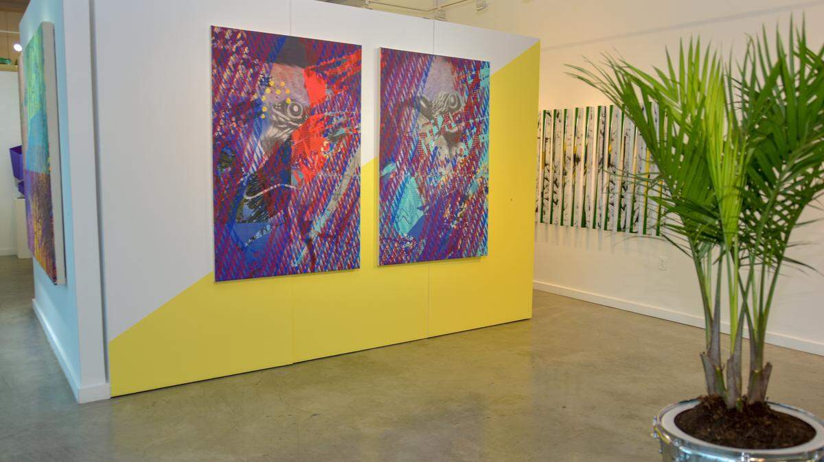 Vista de sala de la exposición "Tropical Gardens" de Paul Amundarain.