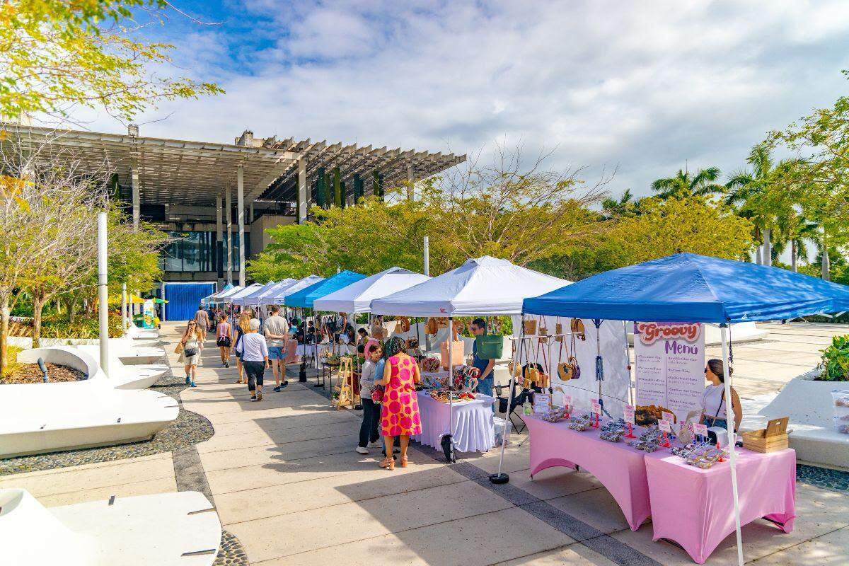 Mercado Comunitario del Museo&nbsp;PAMM.