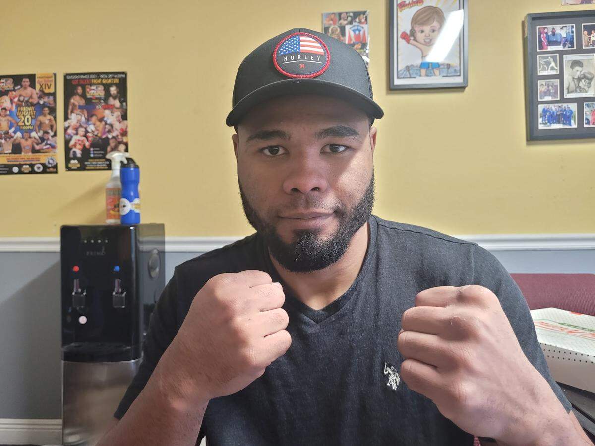 De La Pequeña Habana a Hialeah, Carlos Frómeta le va tomando el pulso a Miami. Con apenas 23 años de edad, este crucero va a su segunda presentación profesional como parte de la velada Gran Noche de Boxeo Cubano 2.