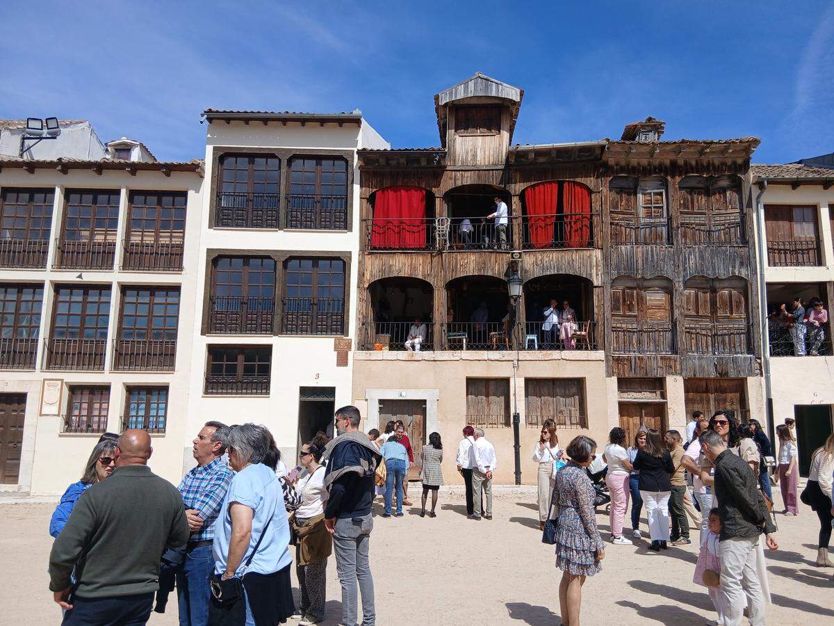 En algunas casas aún se conserva el llamado “Derecho a vistas”, también conocido como “servidumbre de balcón”.