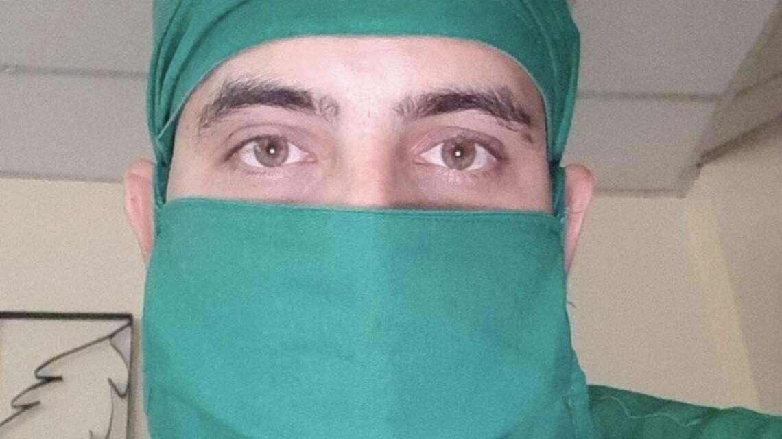 Amenazan con botar del trabajo a médico en Cuba por criticar al gobierno en las redes