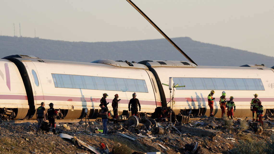 Una España conmocionada arranca el luto por su segunda grave tragedia ferroviaria este año