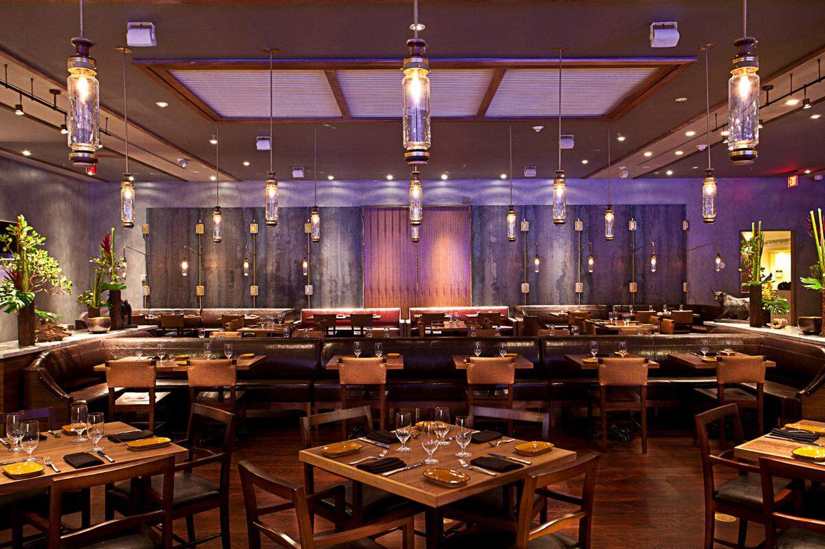 Toro Toro, el aclamado restaurante de carnes de Richard Sandoval, en el InterContinental Miami, presenta un Banquete Pan Latino de Fusión de Otoño.