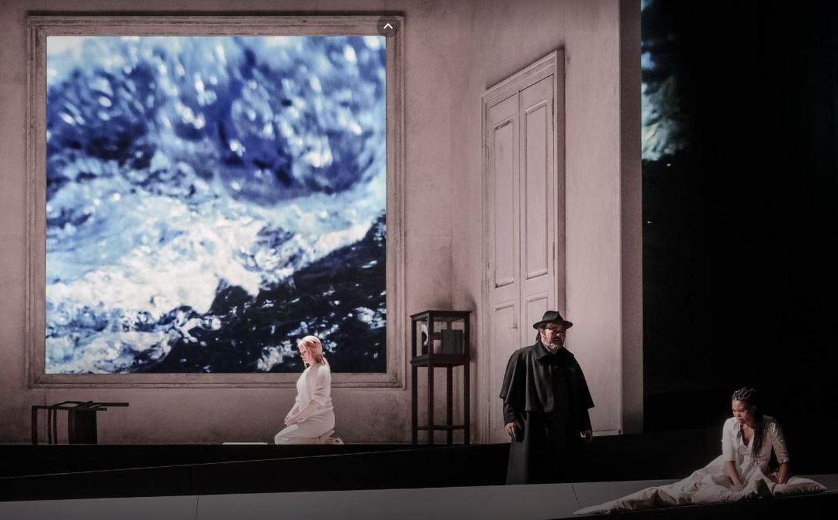 ‘Rusalka’&nbsp; ópera&nbsp;inmersiva&nbsp;de Antonín Dvořák en Salón Temple Emanu-El, Miami Beach.