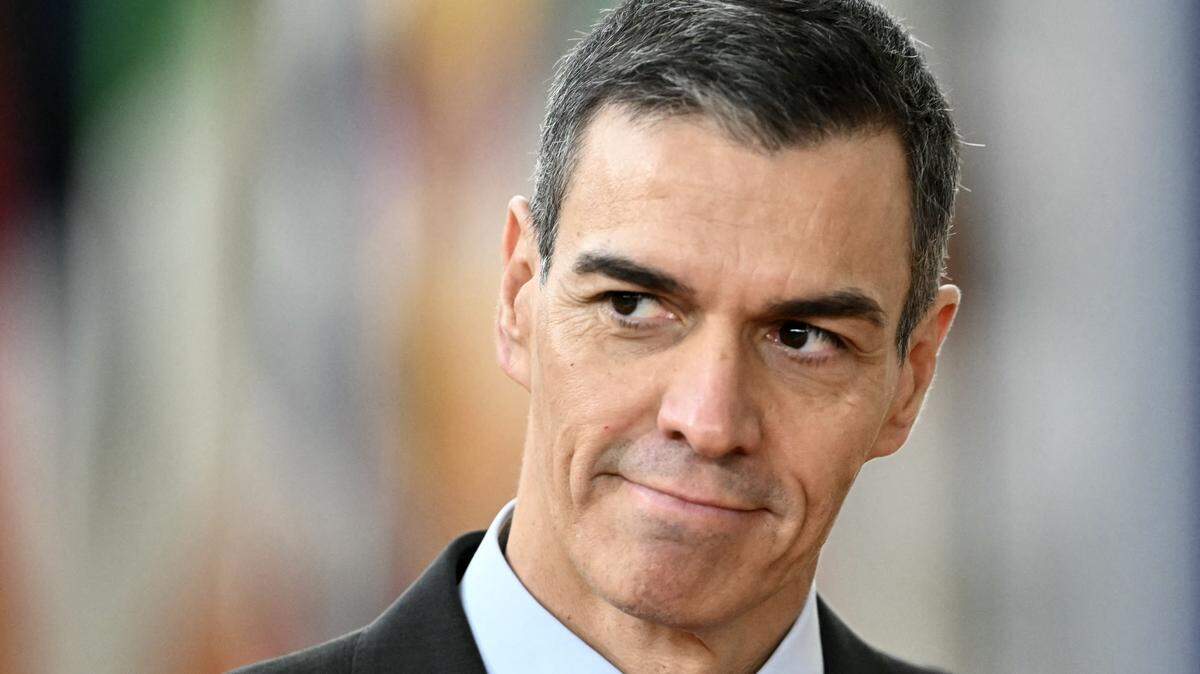 Spain's Prime Minister Pedro Sanchez looks on as he arrives to attend the European Council meeting in Brussels on December 18, 2025. European Unions leaders meet in Brussels on December 18 and 19, 2025, to discuss in particular the need to support Ukraine, transatlantic relations and the EU's strategic autonomy. (Photo by NICOLAS TUCAT / AFP via Getty Images)
