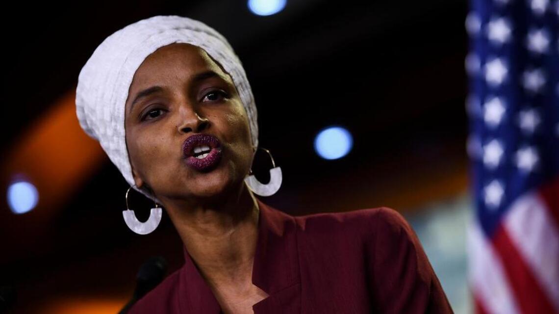 Sarasota man pleads guilty over email threatening to kill Democratic congresswoman