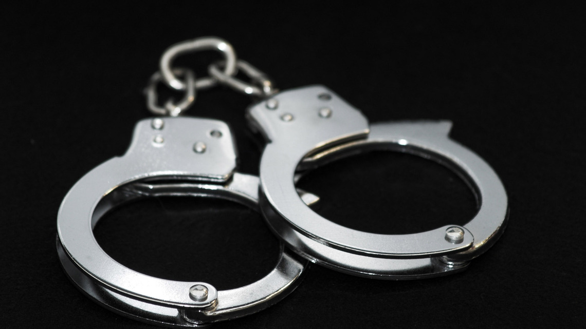 Ex-SC police officer threatened to post sexually explicit images to get more, SLED says