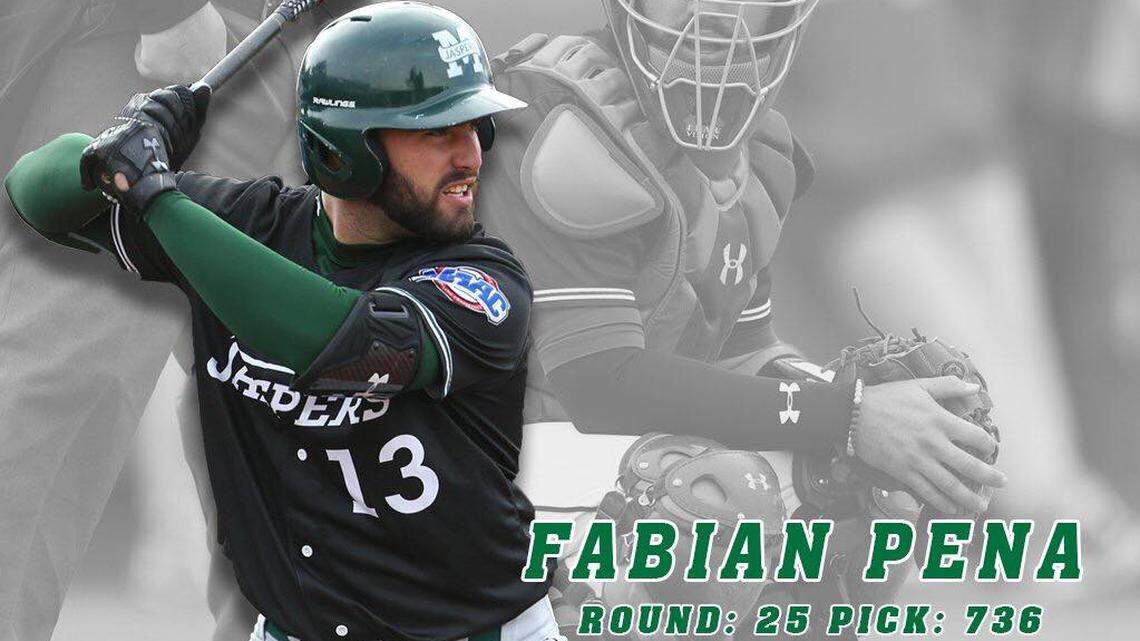 Fabián Peña fue elegido por los Gigantes de San Francisco en el Draft.