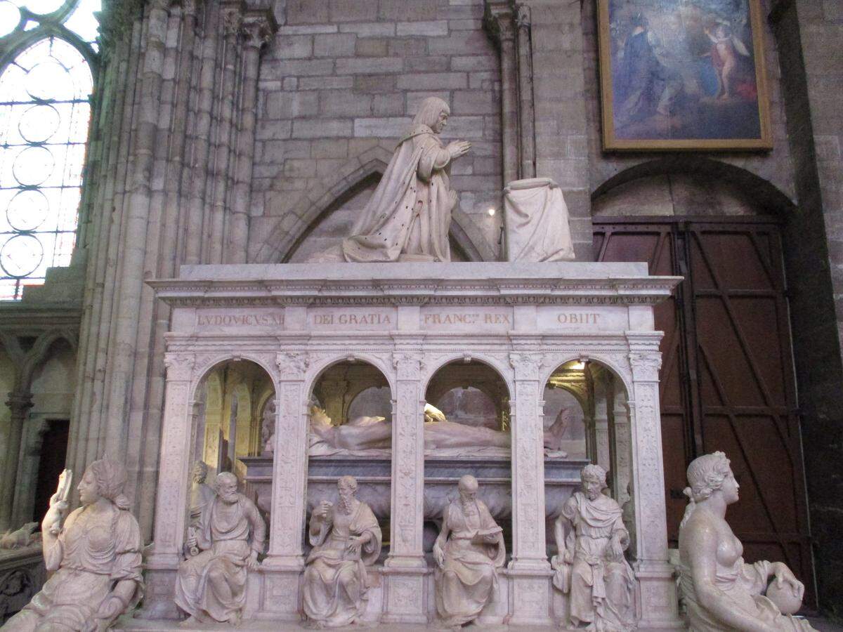 Monumento funerario de Luis XII y Ana de Bretaña.