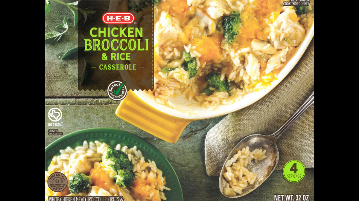 Cacerola de Arroz con Pollo y Brócoli de la marca H-E-B.