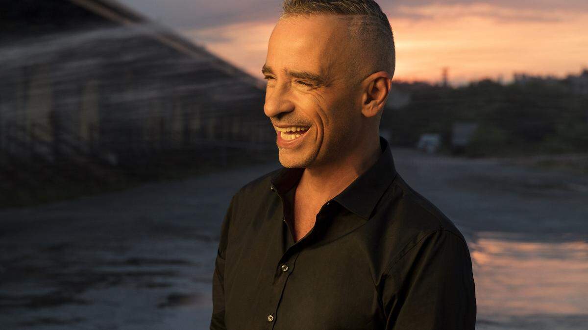 Eros Ramazzotti: En momentos como el actual es importante transmitir positividad

  (Foto de ARCHIVO)
22/11/2018