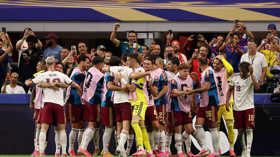 Fiesta por todo lo alto: así celebró la selección de España su victoria ante Francia en el Mundial