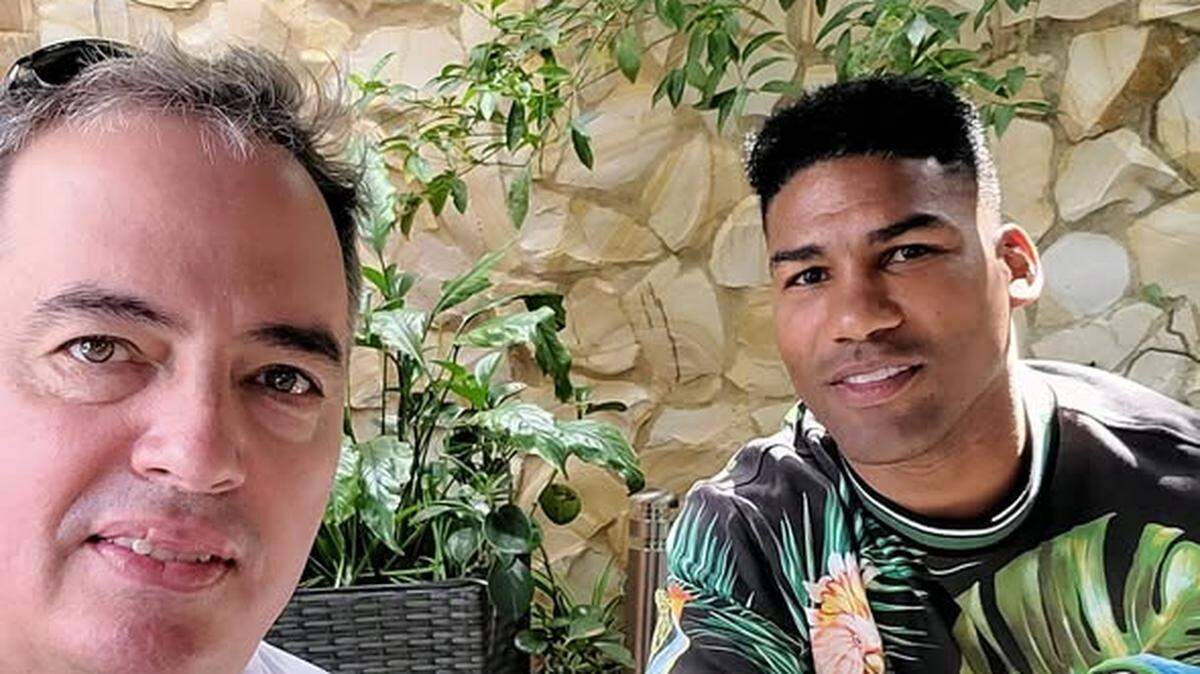 De acuerdo con su mánager, Jesse Rodríguez, Yuriorkis Gamboa (D) se encuentra en una etapa de análisis. Sobre la mesa hay propuestas tanto del boxeo tradicional como del bare knuckle.