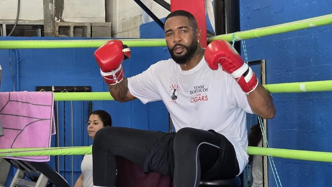 Crucero cubano vuelve al ring en Colombia con un objetivo claro: regresar a la élite del boxeo mundial