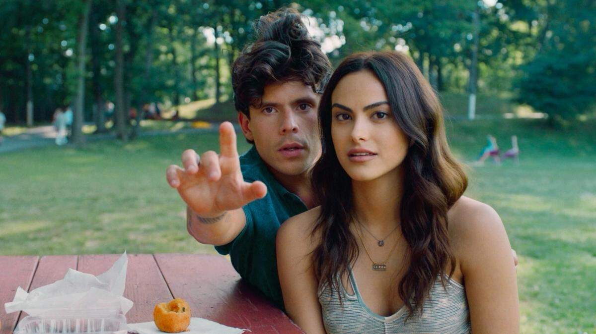 Coral Gables Art Cinema estrena ‘Omni Loop’ (2023), filme que revela que las oportunidades en la vida sólo pasan una sola vez.