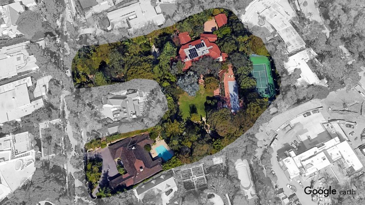 Vista aérea de Warner Estate, la mansión más cara de Los Angeles, que compró Jeff Bezos.