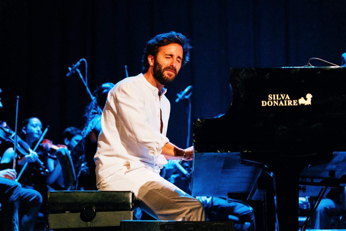 Chico Pérez ha participado a teatro lleno en los festivales europeos de jazz y flamenco más importantes de España y Europa.