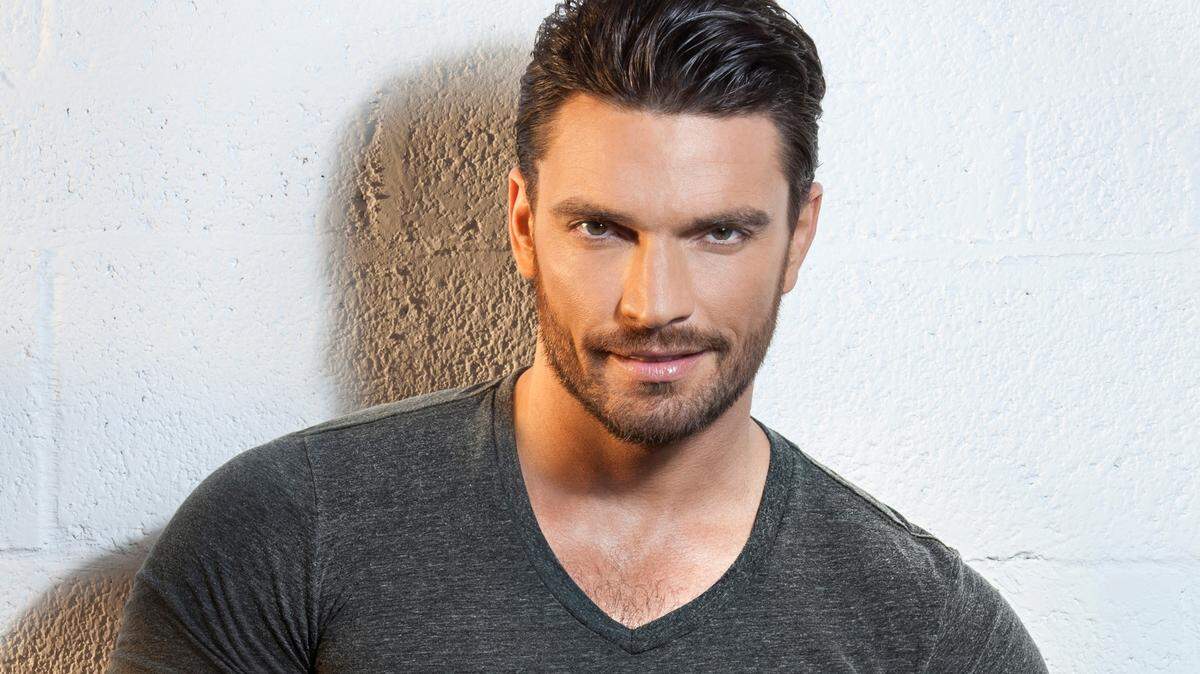 Julián Gil