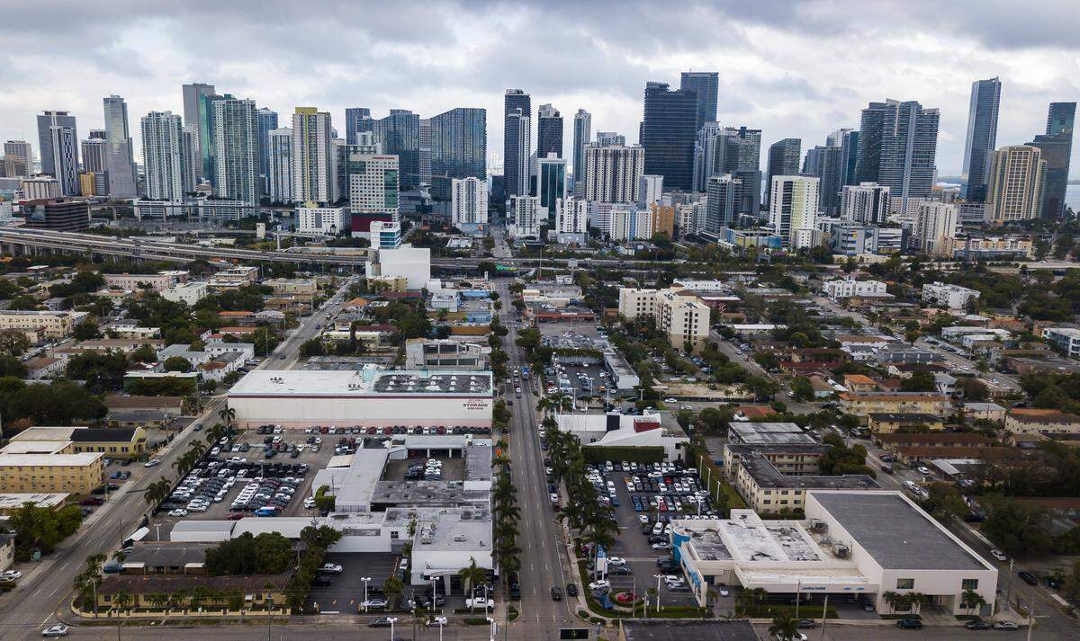 Elevate Small Business Conference is an initiative for Miami small business owners. The conference will take place on October 24th at the Wolfson Campus of Miami-Dade College.