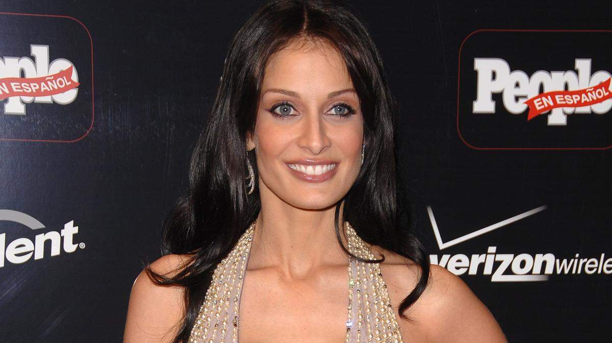 En esta foto de archivo de 2008, la actriz Dayanara Torres llega a una fiesta de People en Español. Torres anunció recientemente que tiene cáncer de piel.