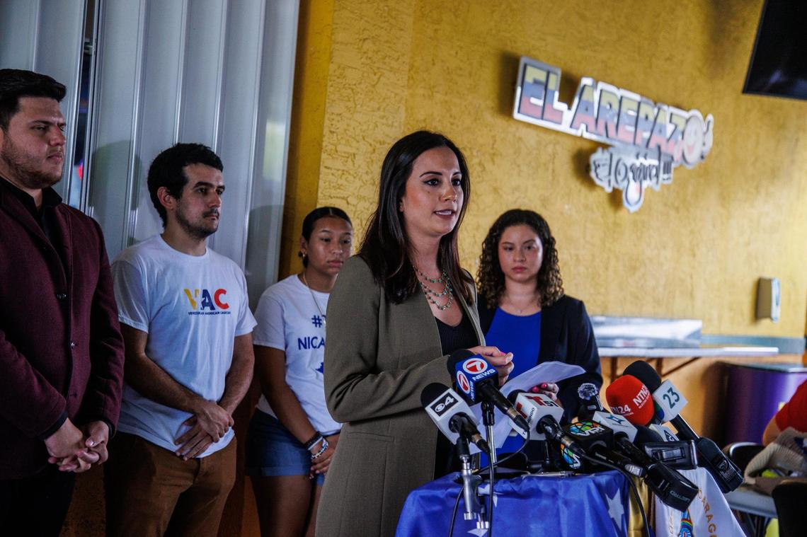 Doral’s ViceMayor Maureen Porras as she speaks during a press conference at El Arepazo in Doral, called by the AFSC, FLIC and the Venezuelan American Caucus, as the Nicaraguan and Venezuelan communities continue asking the President to use his executive power to protect more than 700,000 families in Florida. on Tuesday, August 15, 2023.