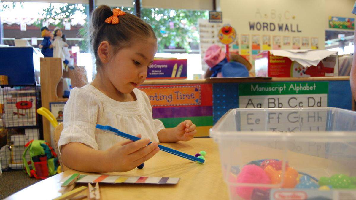 Una niña participa en uno de los programas de educación para la primera infancia y de Prekindergarten Voluntario (VPK), en esta foto de archivo.