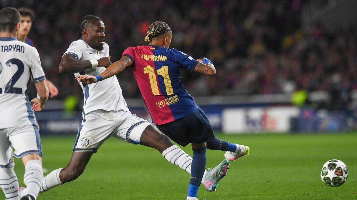 Barcelona y el Inter de Milán empataron 3-3 este miércoles en la ida de semifinales de la Liga de Campeones, en un partido donde los italianos se habían incluso distanciado por dos tantos.