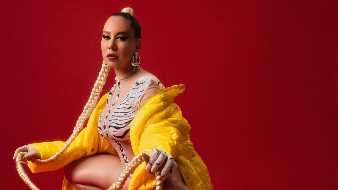 La Srta. Dayana presenta su nuevo disco “La Patrona is Back”
