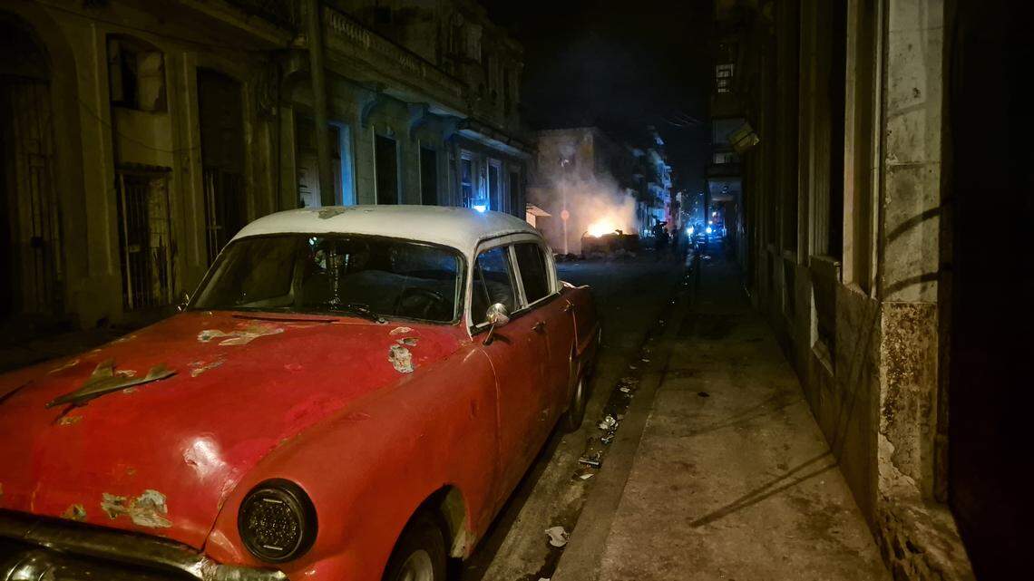Funerales con luz solar: el nuevo plan de ‘soberanía’ en Cuba ante crisis de combustible