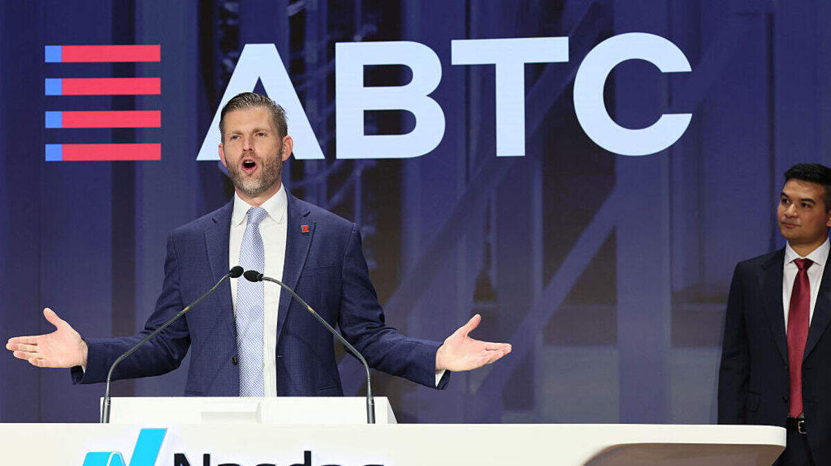  Eric Trump, hijo del presidente de Estados Unidos, Donald Trump, invertirá en una fusión valorada en $1,500 millones entre el fabricante israelí de drones Xtend y la constructora estadounidense JFB Construction Holdings.